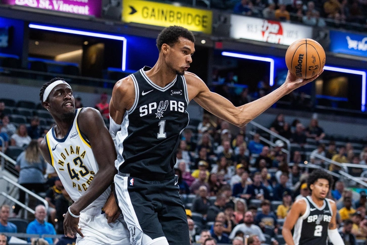 Victor Wembanyama là ai? Hiện tượng “Người ngoài hành tinh” của NBA 3 Vì sao Victor Wembanyama được gọi là “người ngoài hành tinh”?