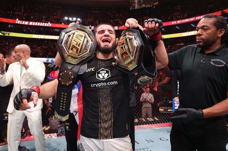Kamaru Usman khẳng định anh là thử thách lớn nhất cho Islam Makhachev sau UFC 330