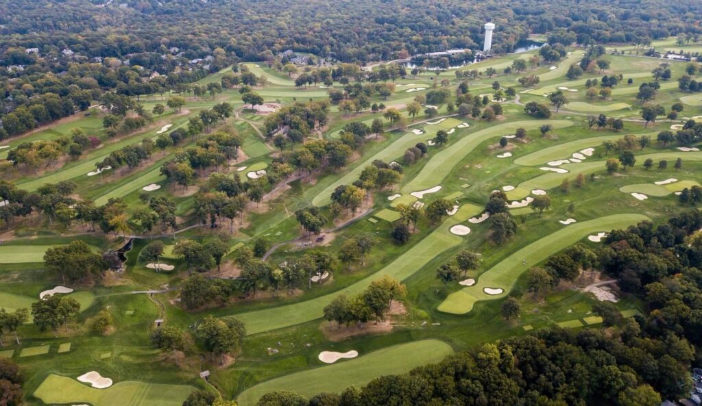Sân Golf có bao nhiêu lỗ? Phần lớn các Golfer chưa biết điều này 4 cau truc co ban san golf